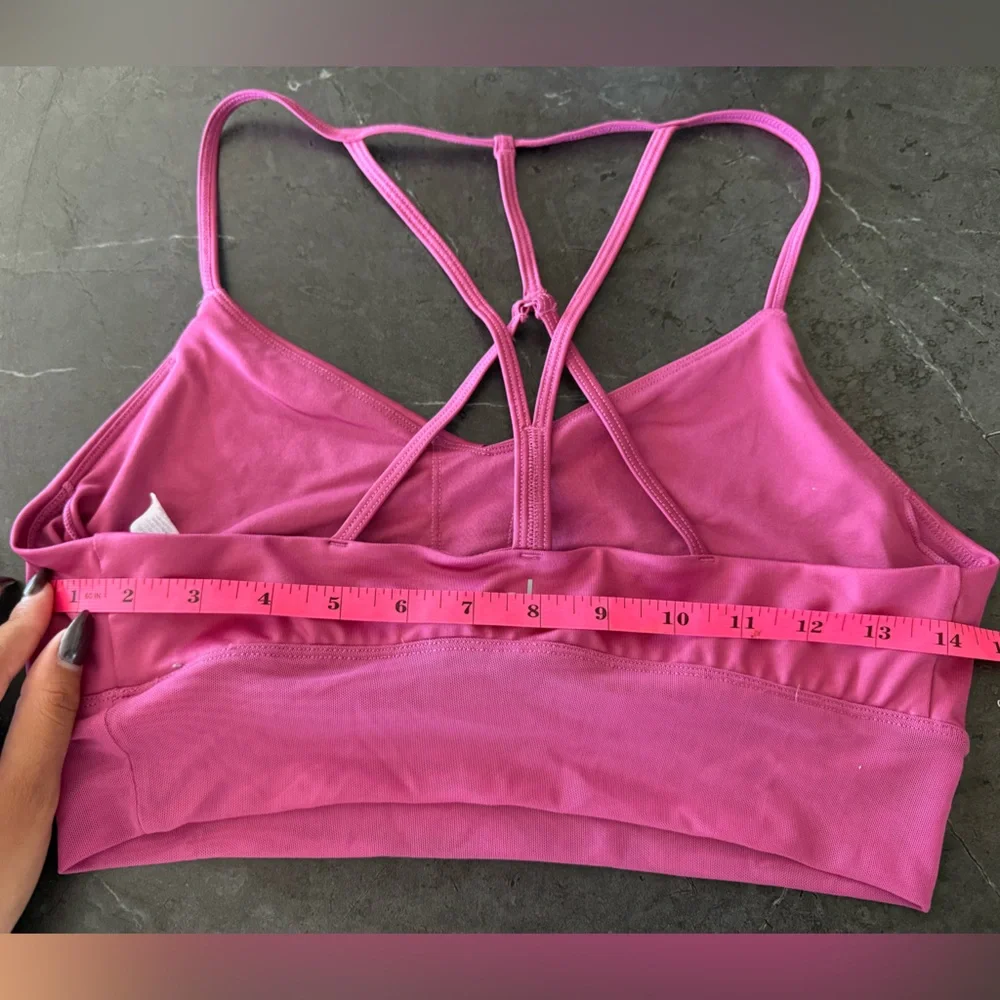 ALO Yoga Fuchsia Sports Bra